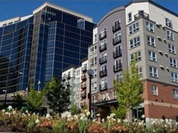 3rd image of 108 5th Ave S Unit 706