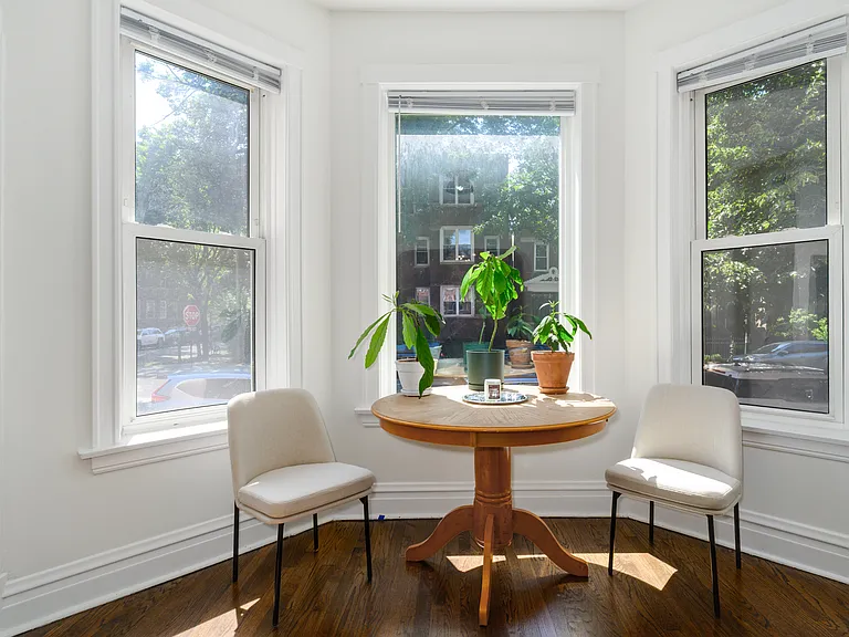 2703 N Sacramento Ave #2 — Photo 7