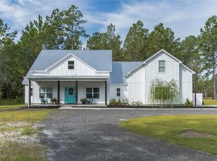 212 Clinch Ln, Brunswick, GA 31523