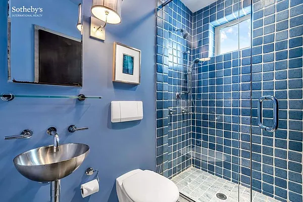 Sold by Sotheby's International Realty | media 15