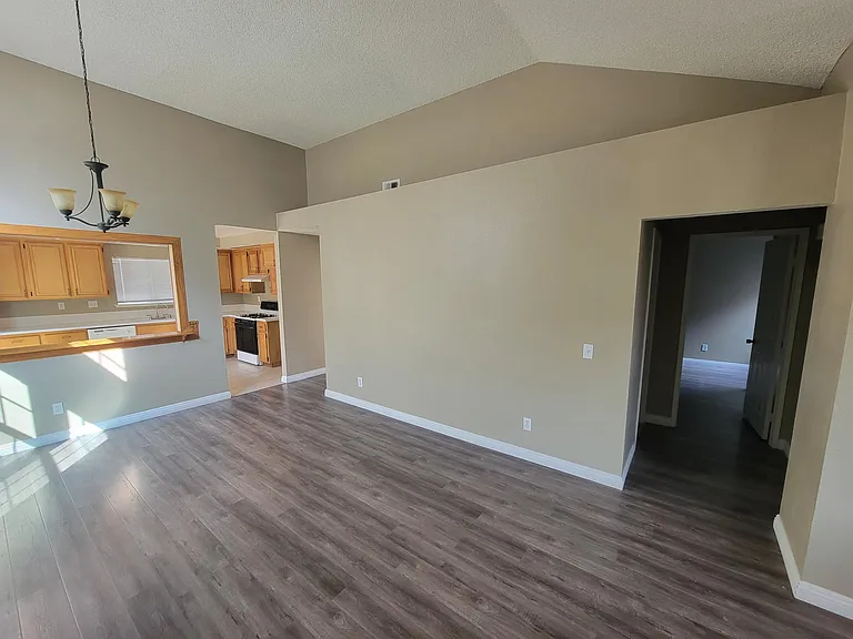 3115 Antler Rd — Photo 4