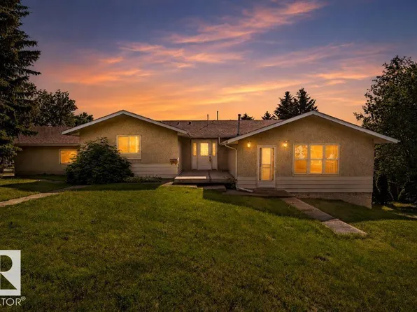 26 Louisbourg Pl, Saint Albert, AB T8N 4L5