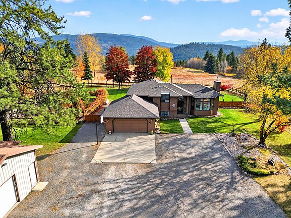 3rd image of 548 Geesaman Rd