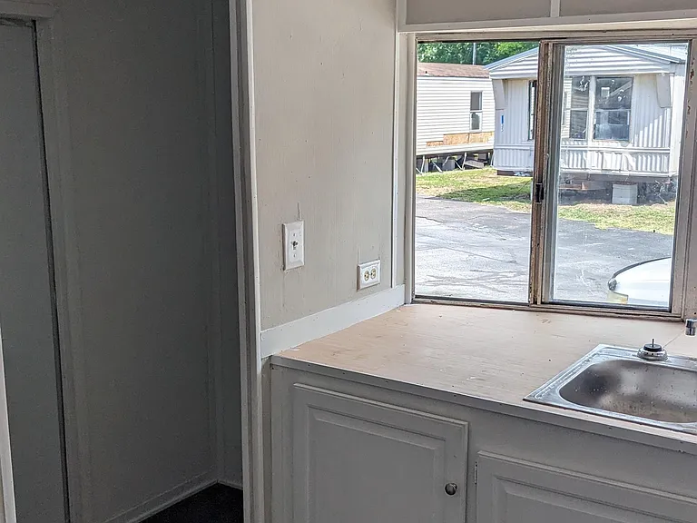 xPalm MHC Homes, LLC — Photo 42