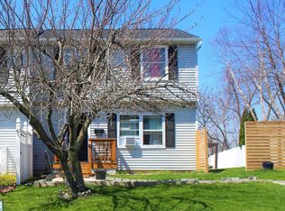 41 Dennings Ave, Beacon, NY 12508