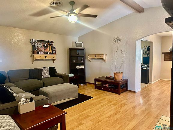 5th image of 1031 Ivy Dr