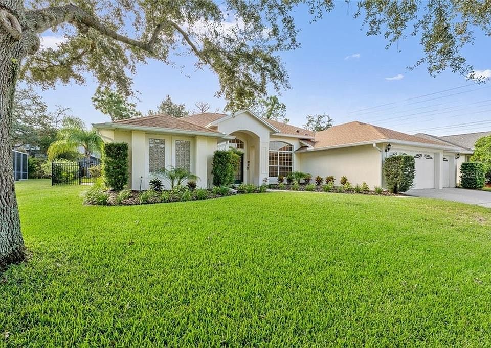 1st image of 1687 Carillon Park Dr