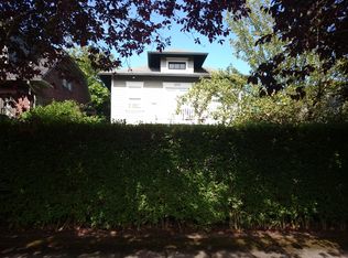 2575 6th Ave W, Seattle, WA 98119