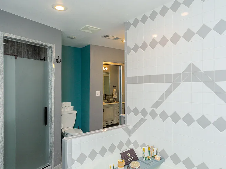610 W Hermosa Dr — Photo 30