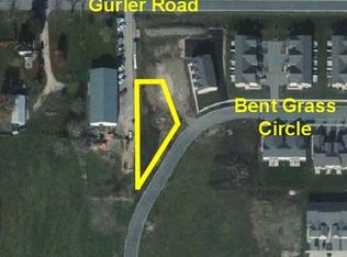 253 Bent Grass Cir, Dekalb, IL 60115