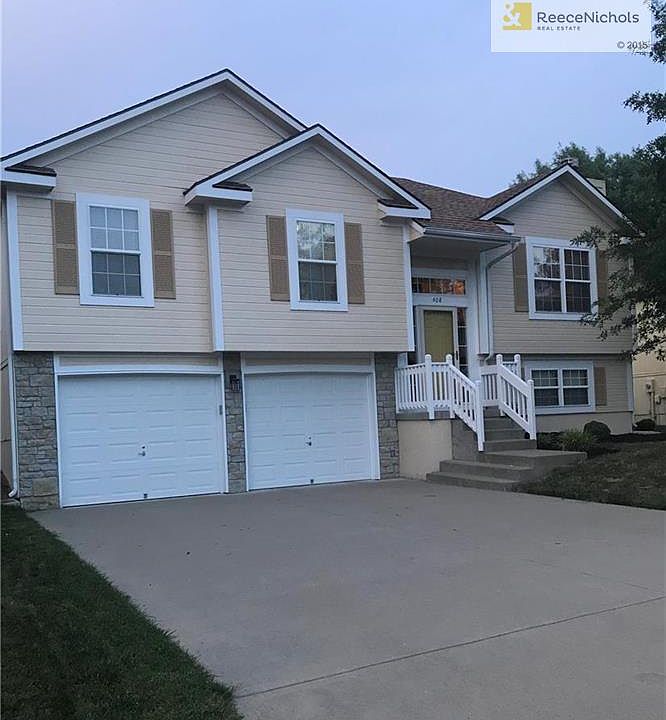1st image of 408 NW Orion Dr
