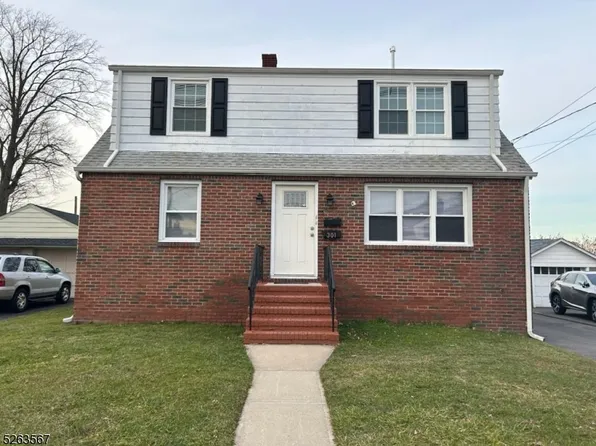 301 President St, Saddle Brook Twp., NJ 07663
