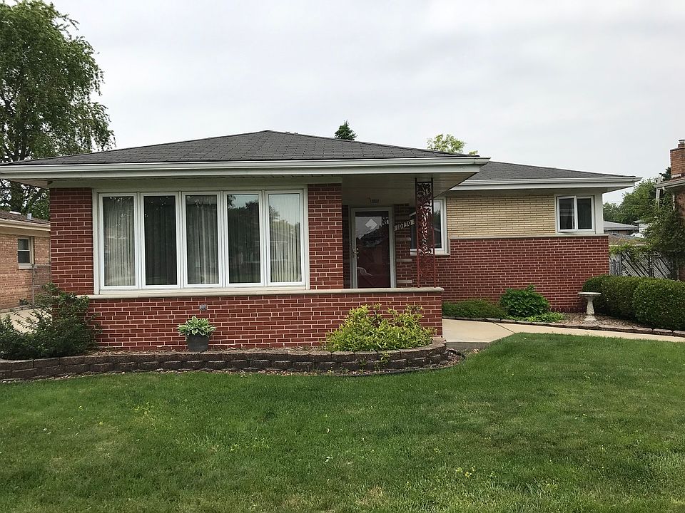 1st image of 10730 Leclaire Ave