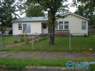 700 Raley St, Gadsden, AL 35903
