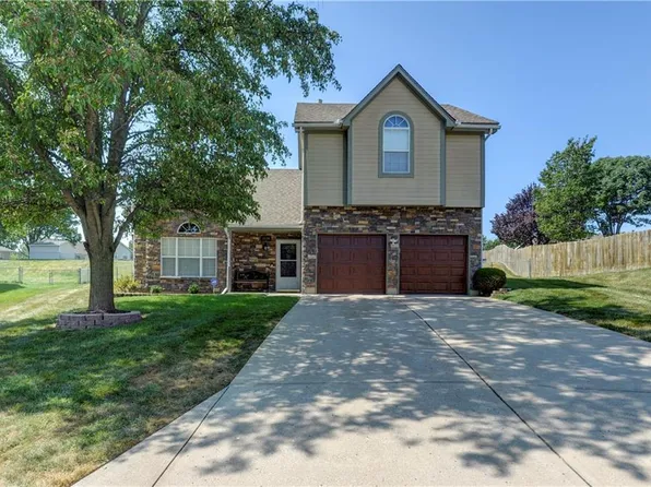 1124 N Mohican Ct, Independence, MO 64056