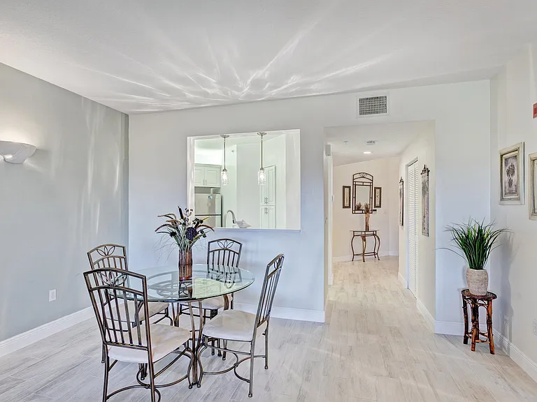 500 Uno Lago Dr #402 — Photo 13