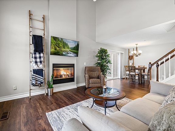 2nd image of 468 Heartland Ct