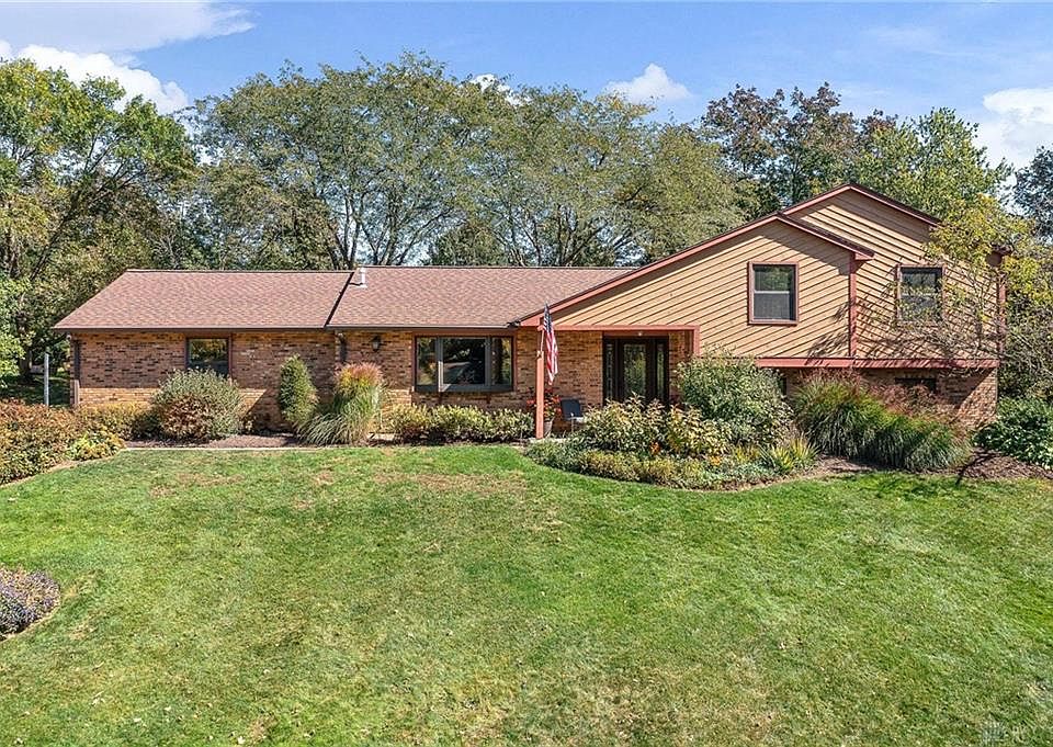 1st image of 408 Merrick Dr