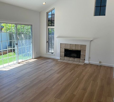 Living Room/Dining Room With New Floors