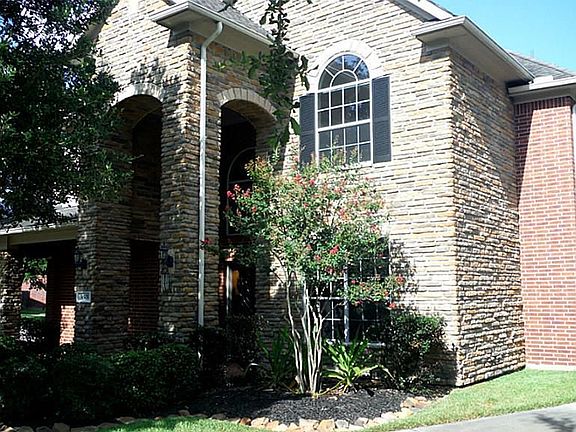 4th image of 4503 Longmont Park Ct