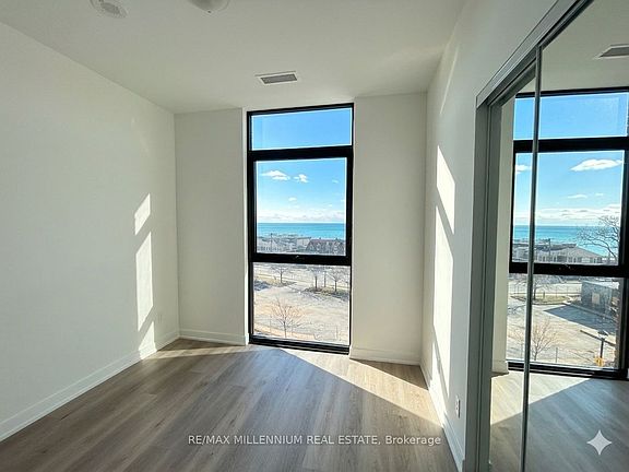 4th image of 2075 Lakeshore Rd #415