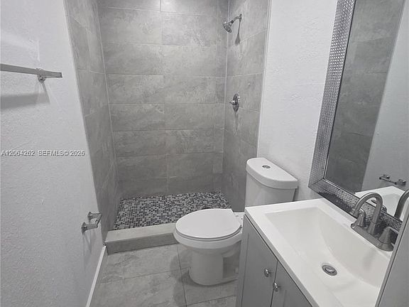 4th image of 1235 SW 136th Pl
