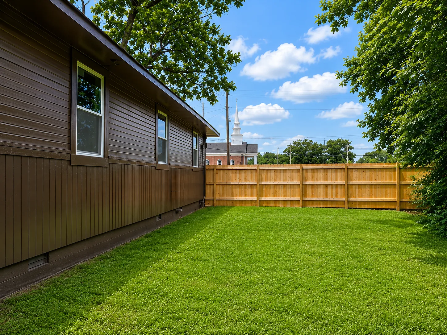 4 bed, $1,550 — Photo 4