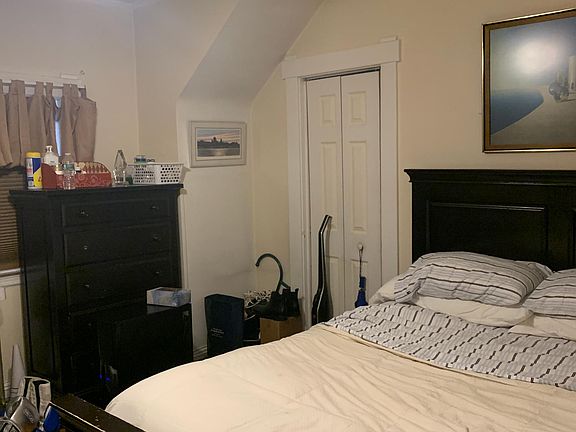 5th image of 353 Eldridge Ave