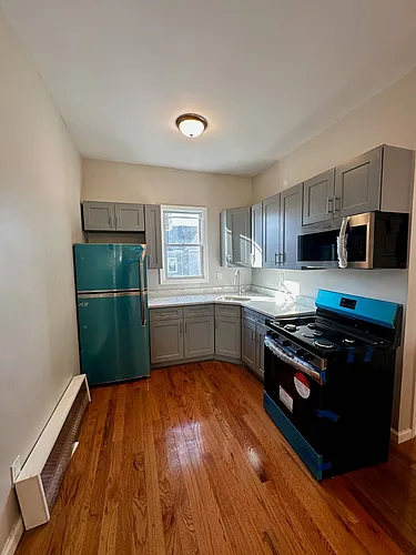 3093 Fulton St #1 Photo 1