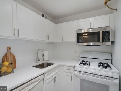 3100 S Manchester St APT 909, Falls Church, VA, 22044