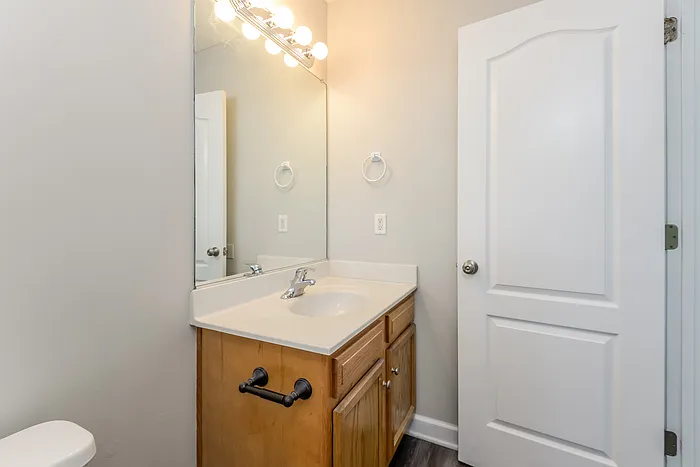 772 Charleston Dr — Photo 10