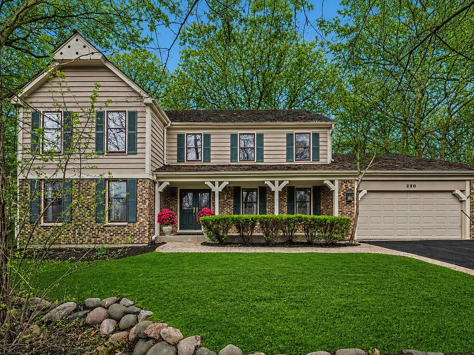 1st image of 220 Dover Cir