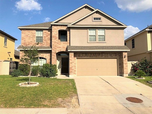1st image of 107 Majestic Palm Dr