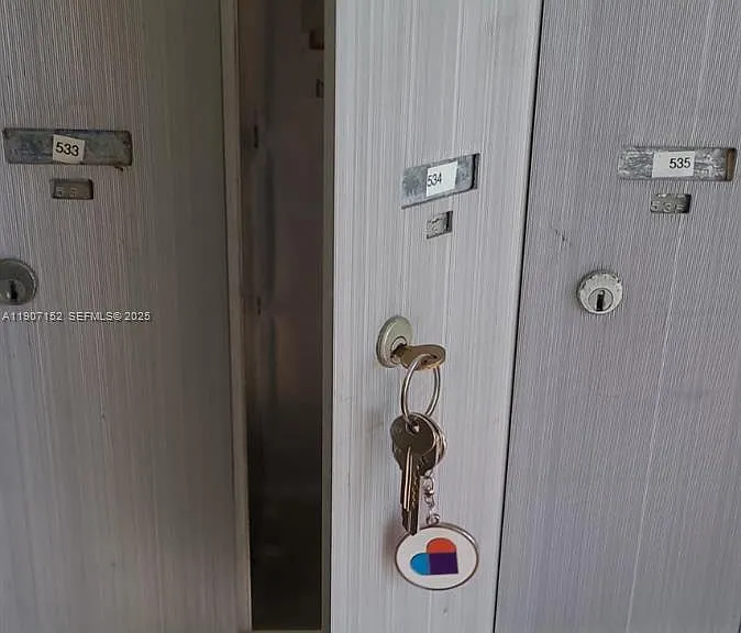 534 Mansfield M #534 — Photo 24