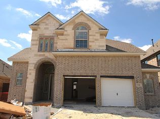 526 Sabinal St, Webster, TX 77598