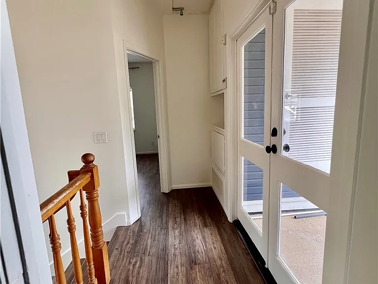 129 W Palmyra Ave — Photo 25