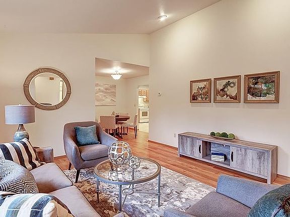 3rd image of 21107 SE 138th Pl