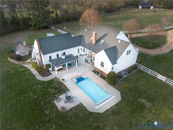 3rd image of 8295 Corbin Braxton Ln
