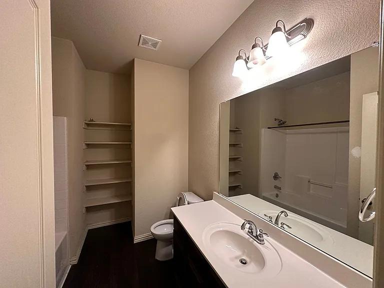 7420 Rose Crest Blvd — Photo 11