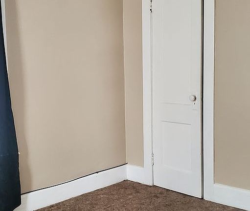 5th image of 1147 W 22nd St Floor 2