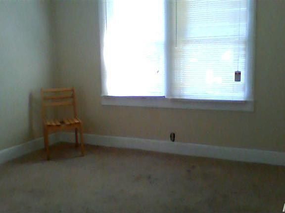 3rd image of 2917 42nd St