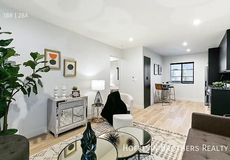 225 Lucas Ave #1 — Photo 4