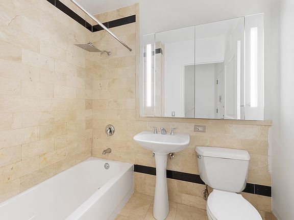 5th image of 20 West St APT 38H