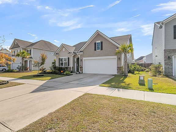 2nd image of 117 Greenwich Dr