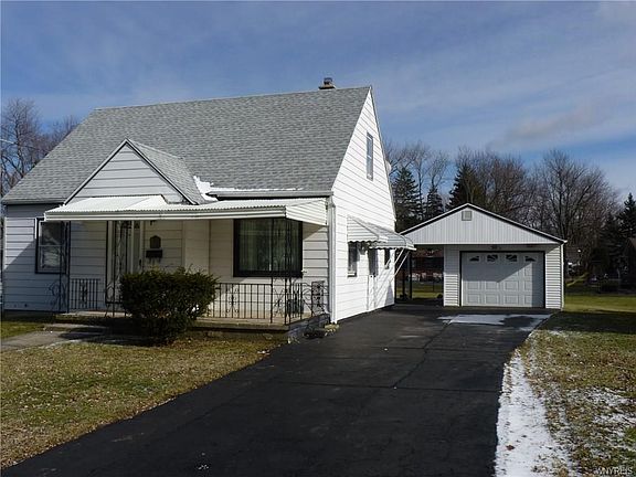 2nd image of 1543 Moll St