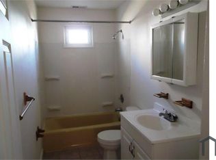 7761 Woodlawn Ave, Pasadena, MD 21122
