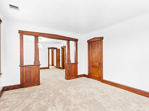3rd image of 486 Highland Ave #2
