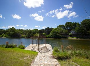 331 Wolf Creek Rd, Fredericksburg, TX 78624
