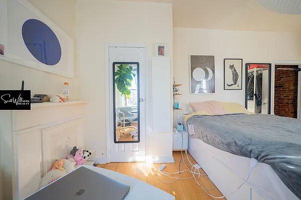 Rented by Scott Williams Realty LLC | media 32