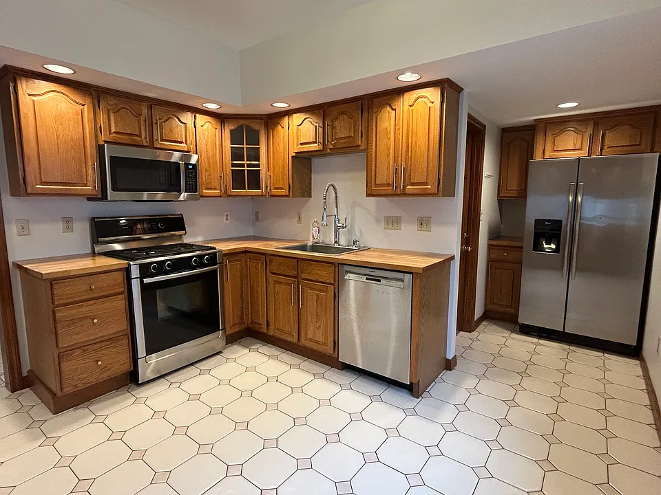 7 Gorham Rd #2
